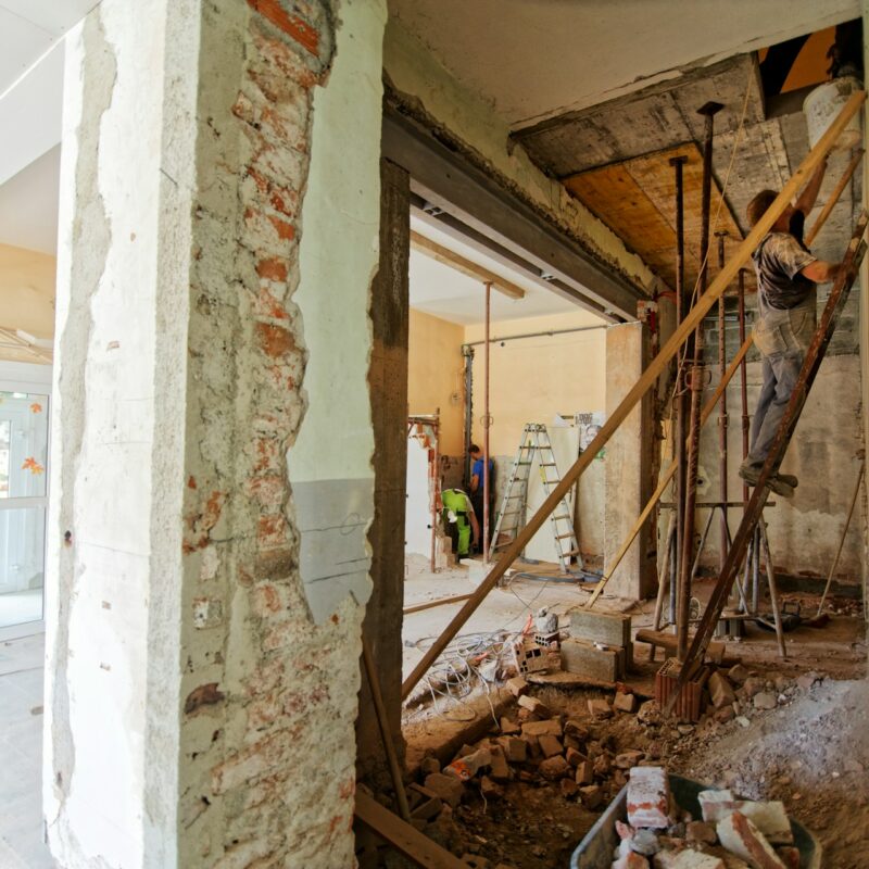 Travaux de rénovation énergétique financés par MaPrimeRénov' en 2026